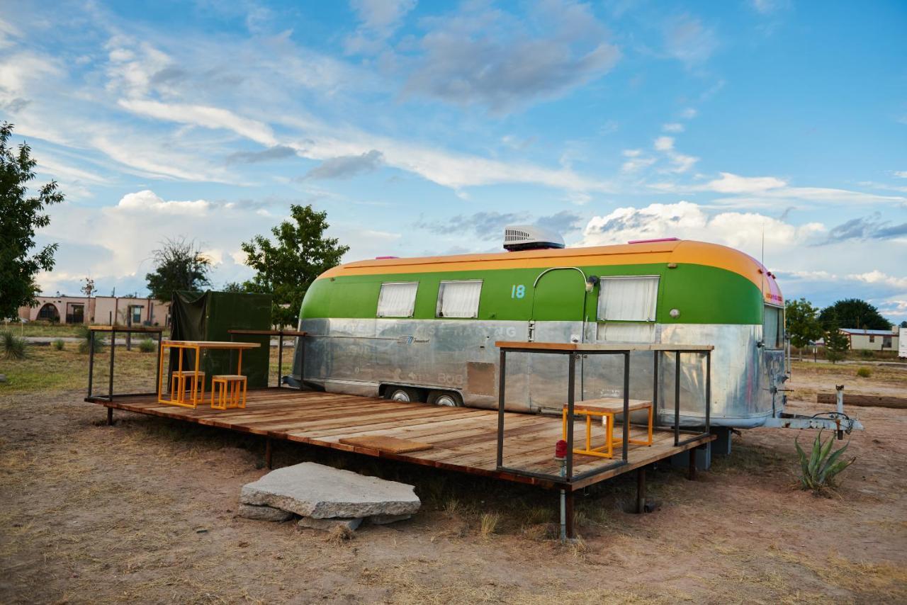 El Cosmico Villa Marfa Kültér fotó